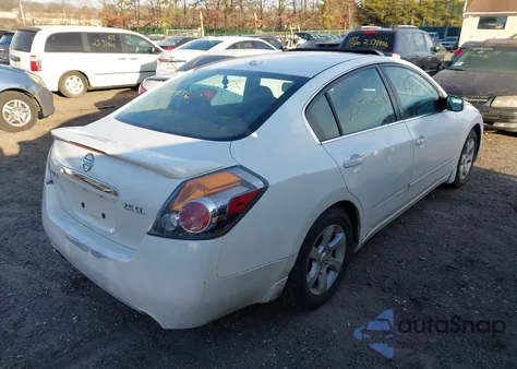 2007 Nissan Altima 2.5 S from USA, damaged, VIN 1N4AL21E27N485231